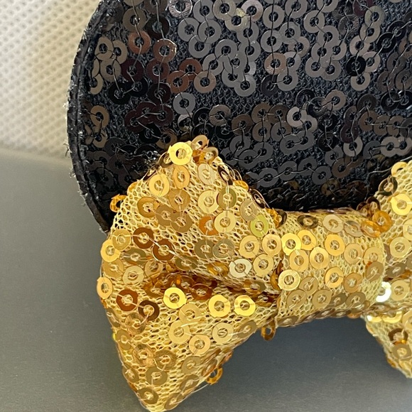 Minnie Mouse Ears Hair clips • Gold bows - Picture 6 of 11